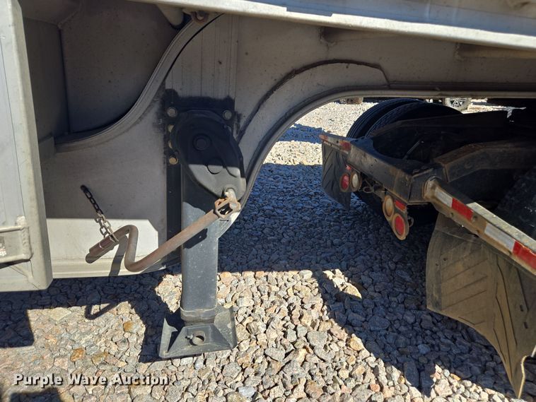 image for item YA0270 1998 East drop deck trailer