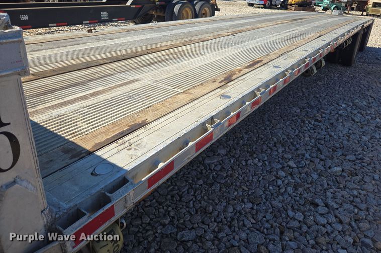 image for item YA0270 1998 East drop deck trailer
