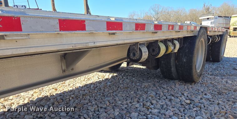 image for item YA0270 1998 East drop deck trailer