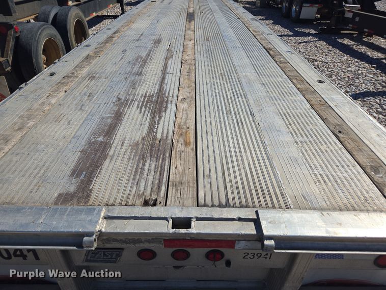 image for item YA0270 1998 East drop deck trailer