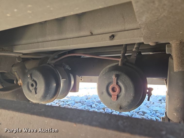 image for item YA0270 1998 East drop deck trailer