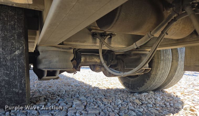 image for item YA0270 1998 East drop deck trailer