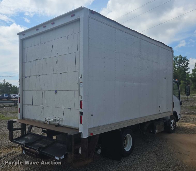 image for item YA0527 2015 Isuzu NPR box truck