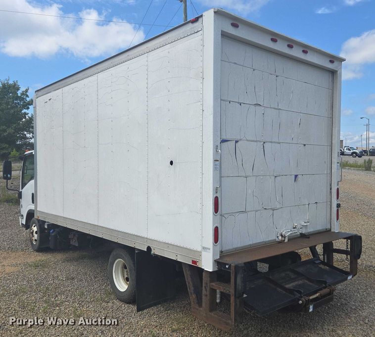 image for item YA0527 2015 Isuzu NPR box truck