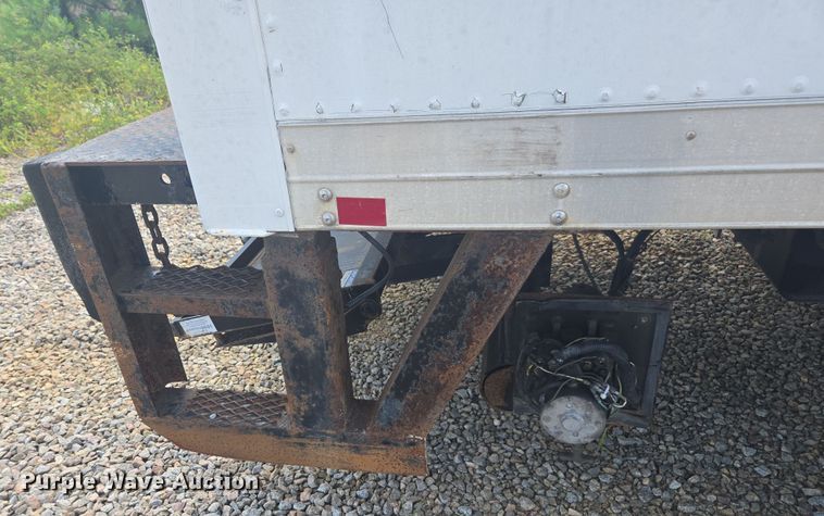 image for item YA0527 2015 Isuzu NPR box truck