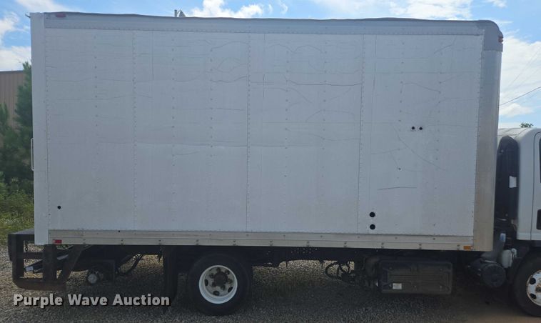 image for item YA0527 2015 Isuzu NPR box truck