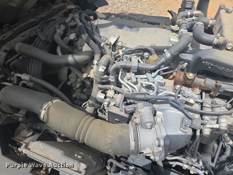 image for item YA0527 2015 Isuzu NPR box truck