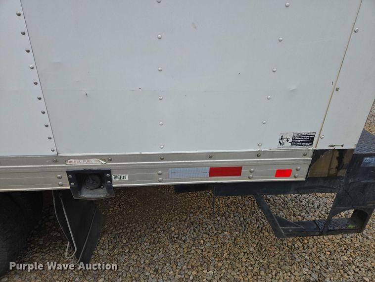 image for item YA0528 2015 Isuzu NPR box truck