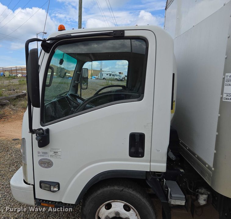 image for item YA0528 2015 Isuzu NPR box truck