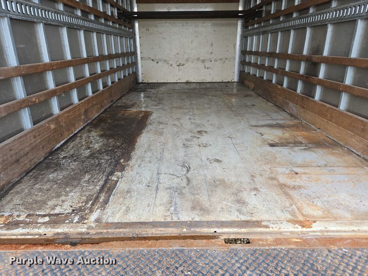 image for item YA0528 2015 Isuzu NPR box truck