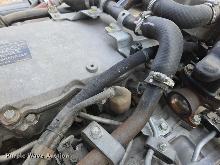 image for item YA0528 2015 Isuzu NPR box truck