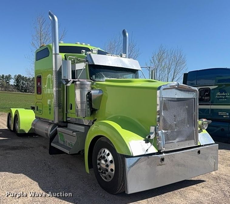 CAMIóN CAMAROTE 2018 KENWORTH