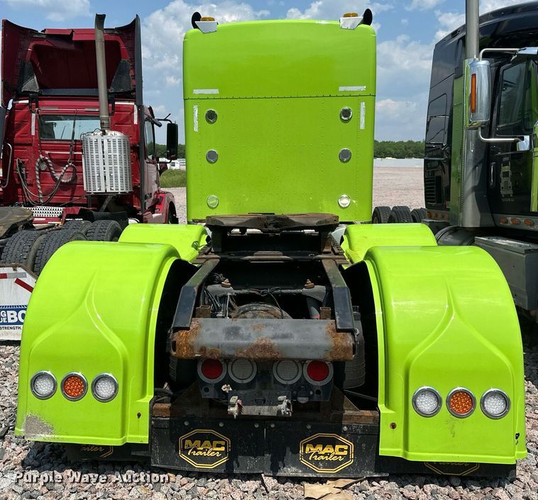 CAMIóN CAMAROTE 2018 KENWORTH