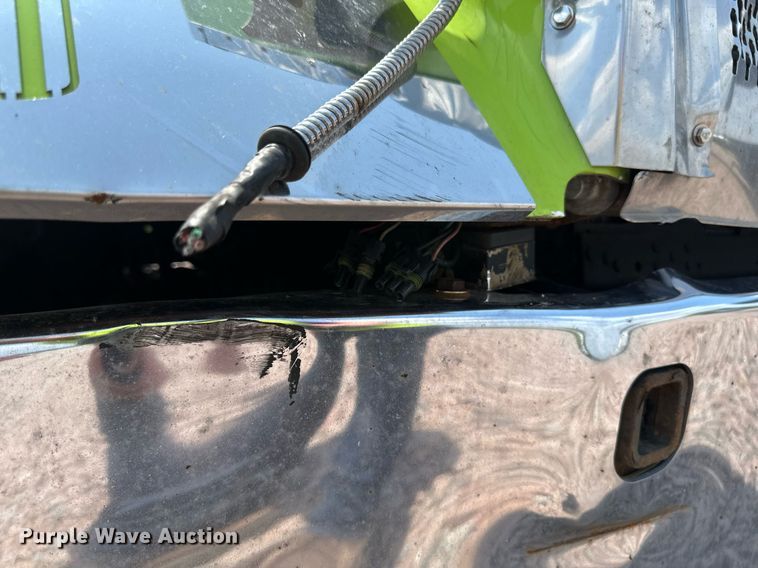 image for item YA0570 2018 Kenworth W900 semi truck