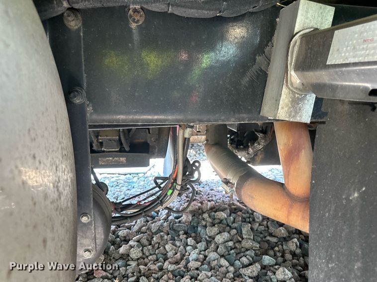 image for item YA0570 2018 Kenworth W900 semi truck