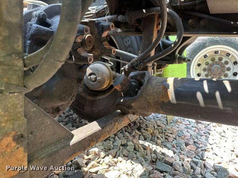 image for item YA0570 2018 Kenworth W900 semi truck