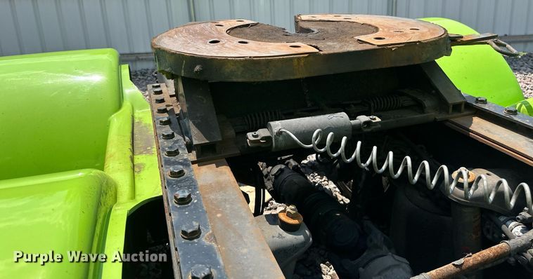 image for item YA0570 2018 Kenworth W900 semi truck