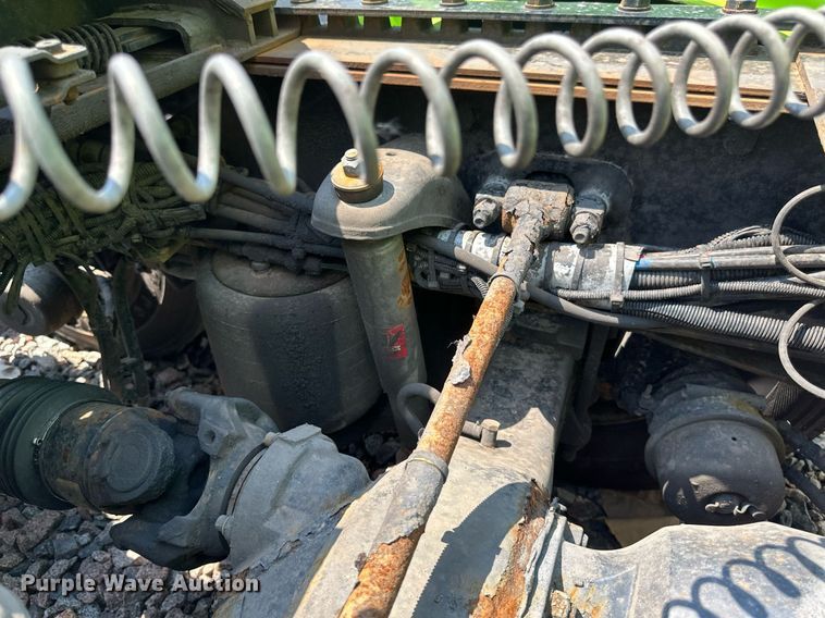 image for item YA0570 2018 Kenworth W900 semi truck