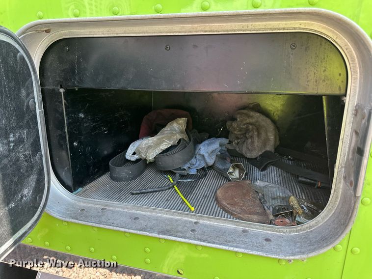 image for item YA0570 2018 Kenworth W900 semi truck