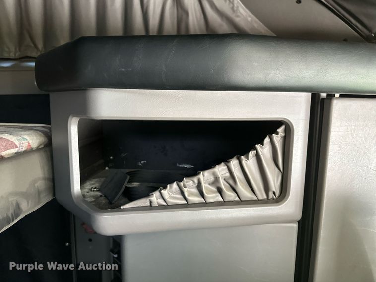 image for item YA0570 2018 Kenworth W900 semi truck