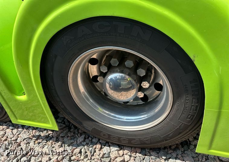 image for item YA0570 2018 Kenworth W900 semi truck