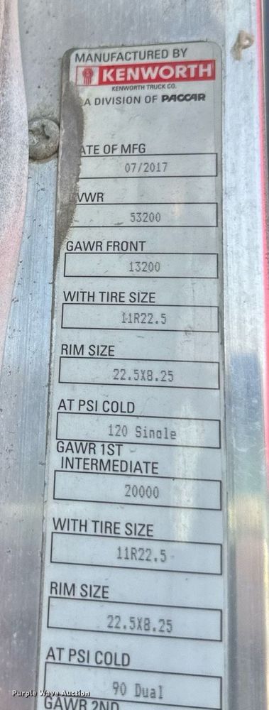 image for item YA0570 2018 Kenworth W900 semi truck