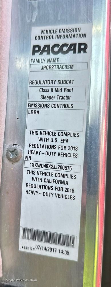 image for item YA0570 2018 Kenworth W900 semi truck