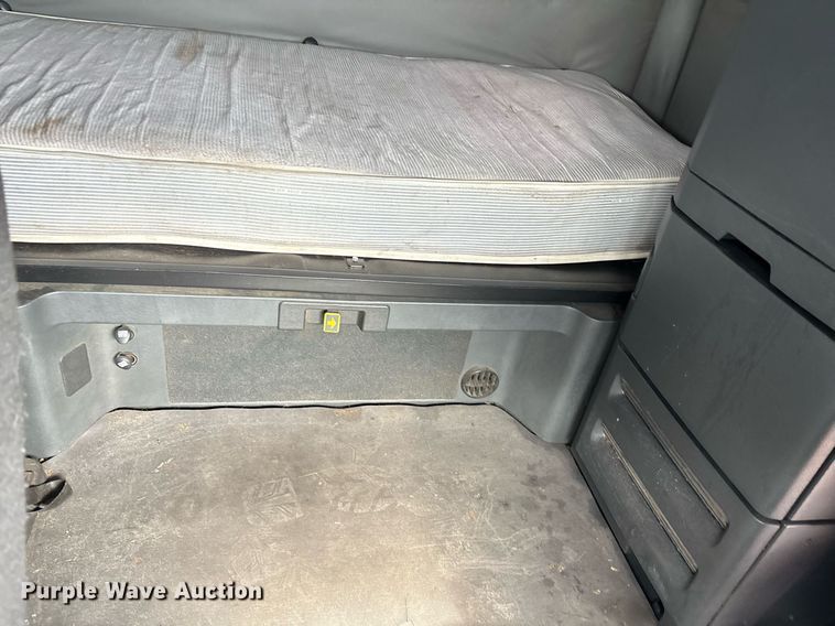 image for item YA0634 2019 Freightliner Cascadia 126 semi truck