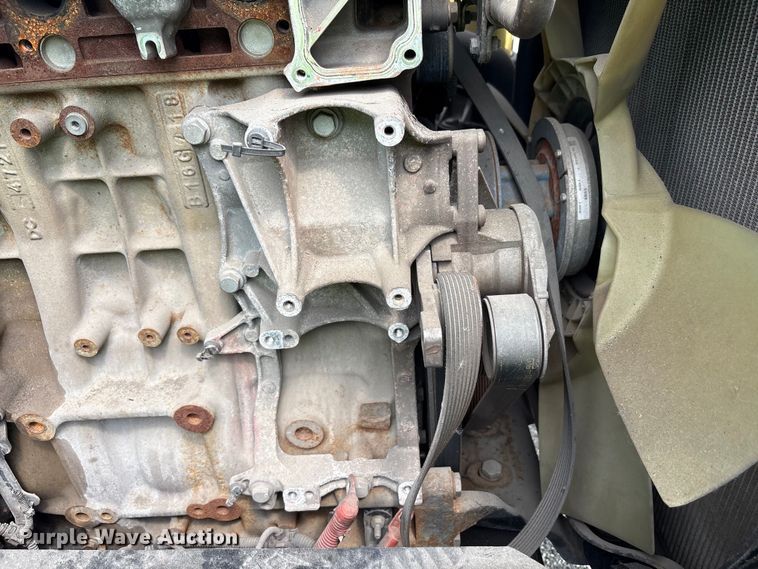 image for item YA0656 2020 Freightliner Cascadia semi truck