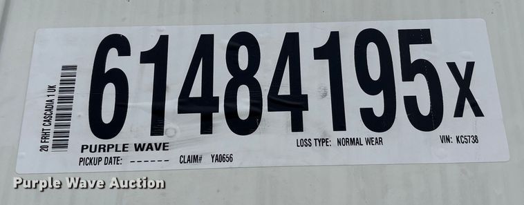 image for item YA0656 2020 Freightliner Cascadia semi truck