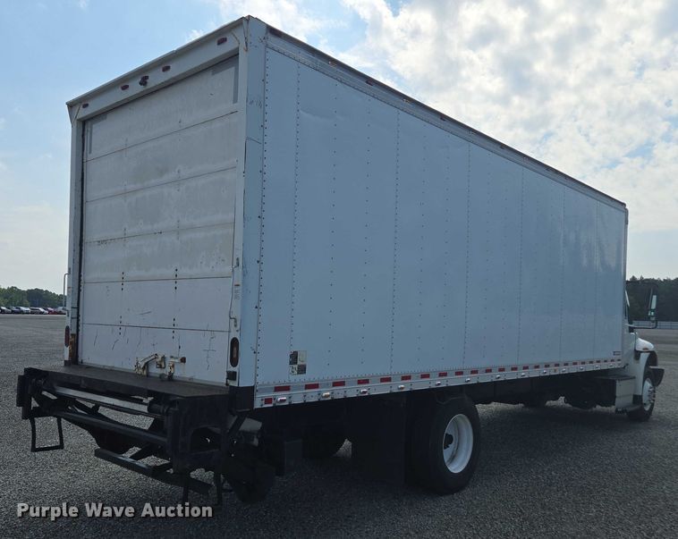 image for item YA0658 2017 International 4300 box truck