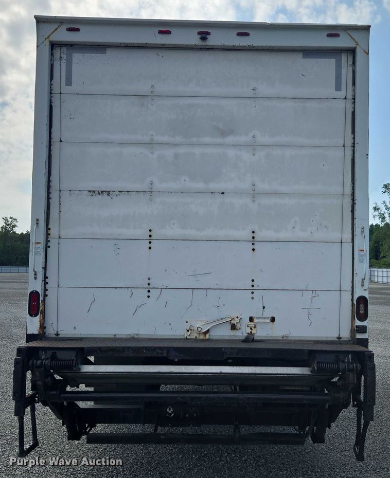 image for item YA0658 2017 International 4300 box truck