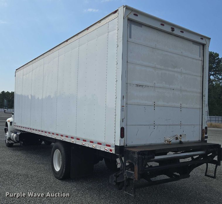 image for item YA0658 2017 International 4300 box truck