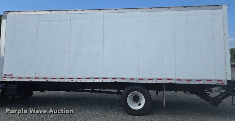 image for item YA0658 2017 International 4300 box truck