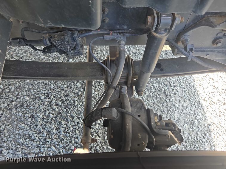 image for item YA0658 2017 International 4300 box truck