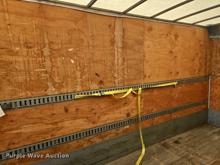 image for item YA0658 2017 International 4300 box truck