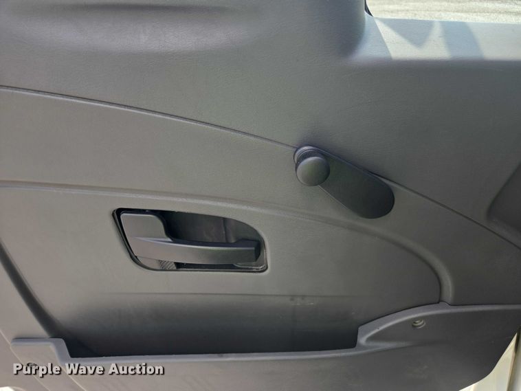 image for item YA0658 2017 International 4300 box truck