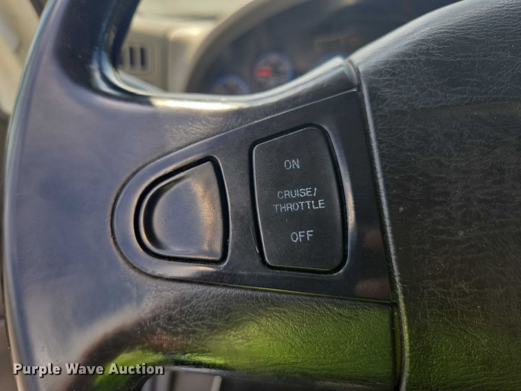 image for item YA0658 2017 International 4300 box truck