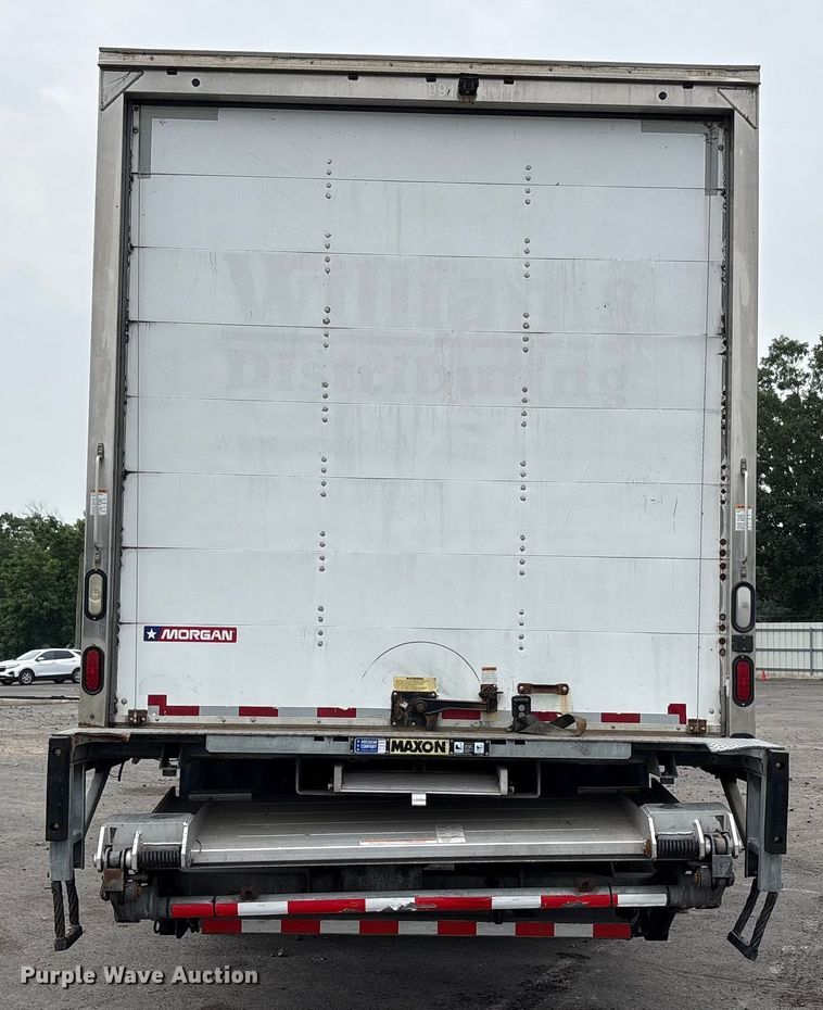 image for item YA0688 2018 International 4300 box truck