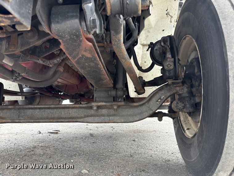 image for item YA0688 2018 International 4300 box truck