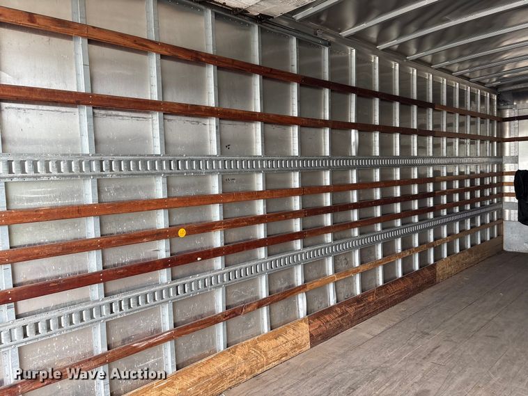 image for item YA0688 2018 International 4300 box truck