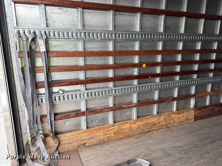 image for item YA0688 2018 International 4300 box truck