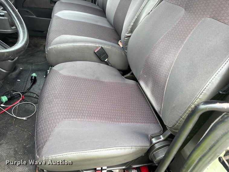 image for item YA0688 2018 International 4300 box truck