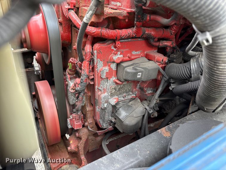 image for item YA0688 2018 International 4300 box truck