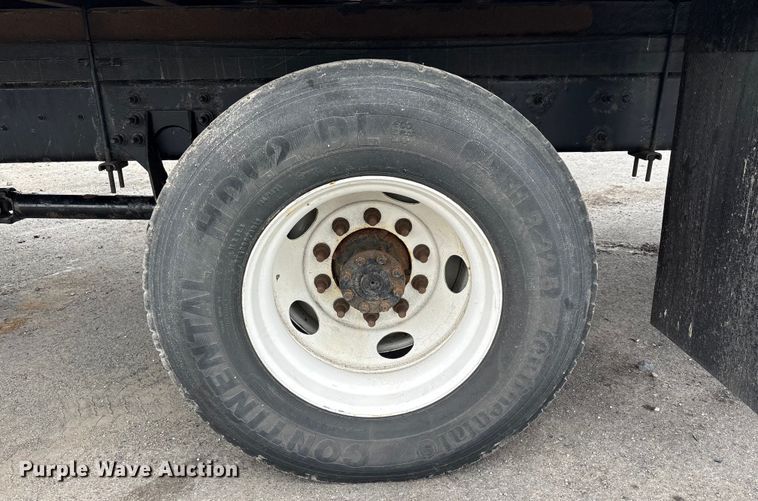 image for item YA0688 2018 International 4300 box truck