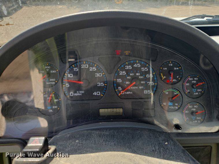 image for item YA0697 2007 International 4400 vacuum truck