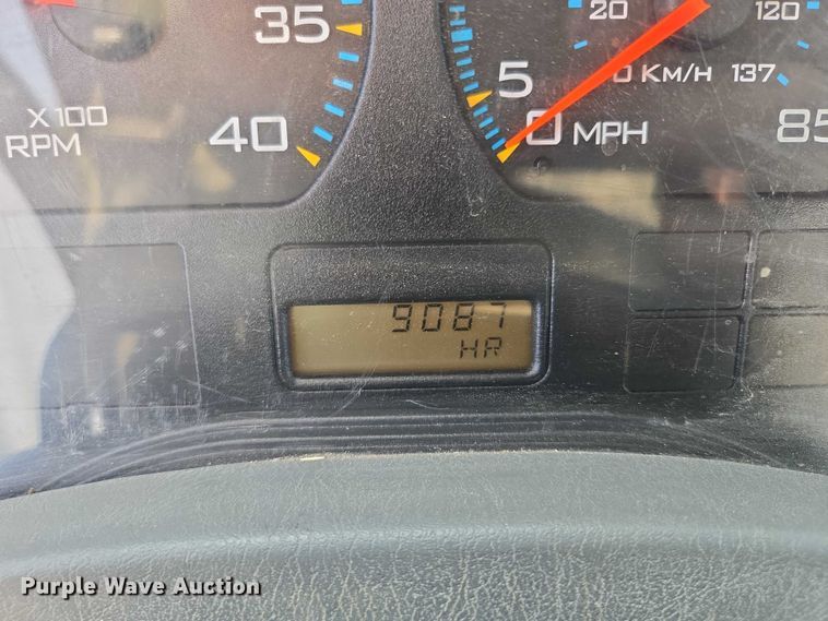 image for item YA0697 2007 International 4400 vacuum truck