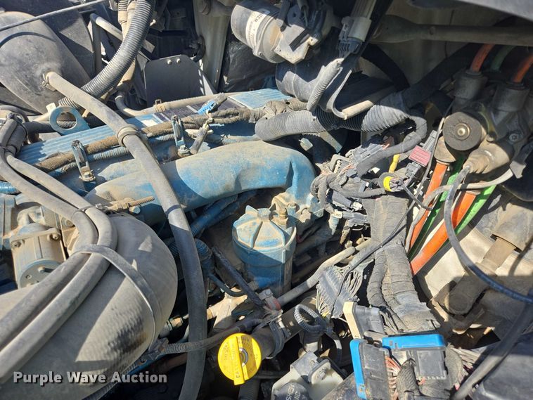 image for item YA0697 2007 International 4400 vacuum truck