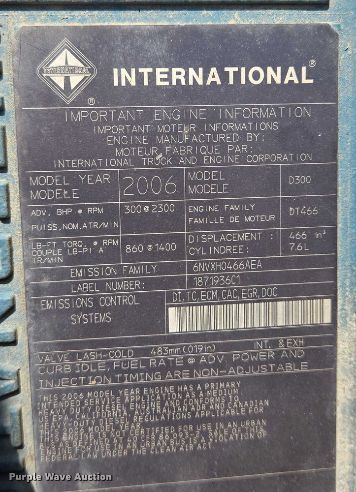 image for item YA0697 2007 International 4400 vacuum truck