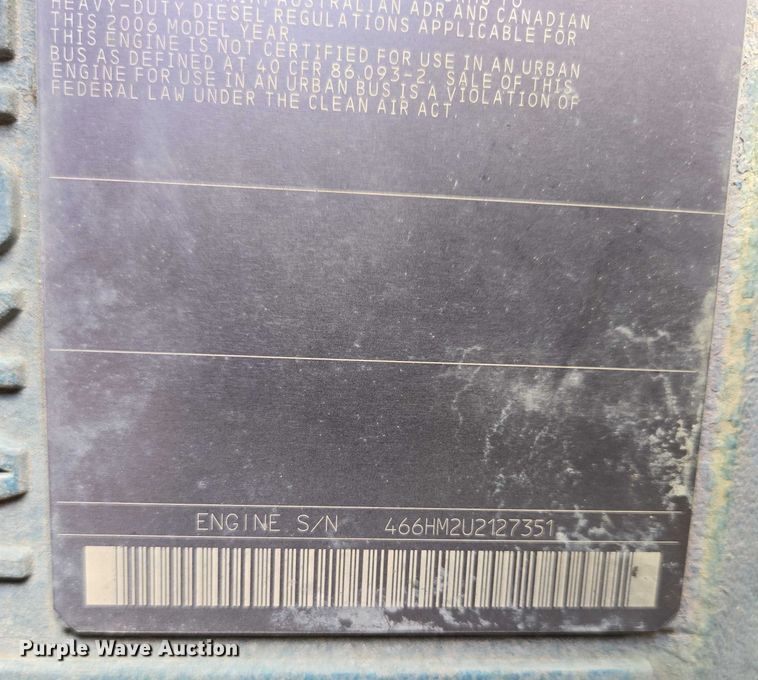 image for item YA0697 2007 International 4400 vacuum truck